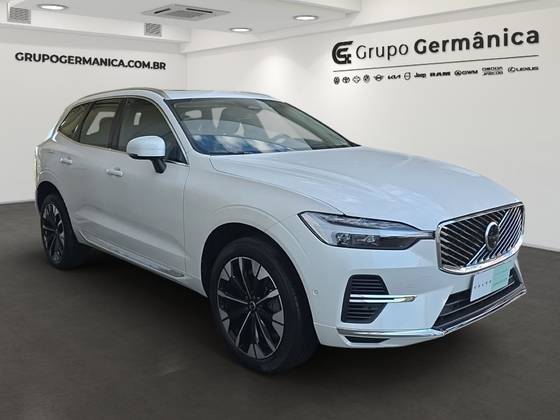 VOLVO XC60 2.0 T8 PHEV ULTRA AWD GEARTRONIC VOLVO XC60 2.0 T8 PHEV ULTRA AWD GEARTRONIC